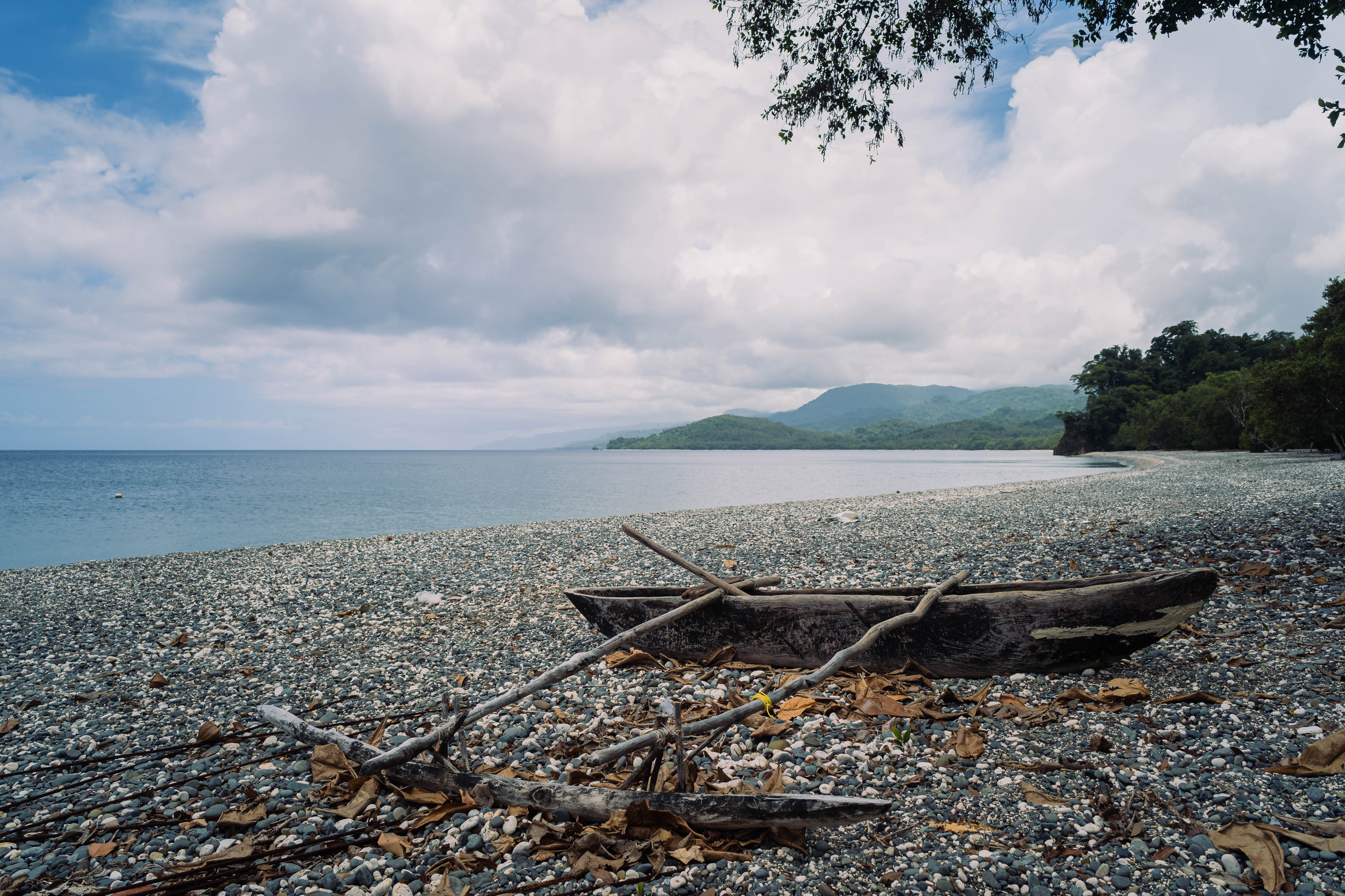 Beachside relaxation and snorkelling near Pangi